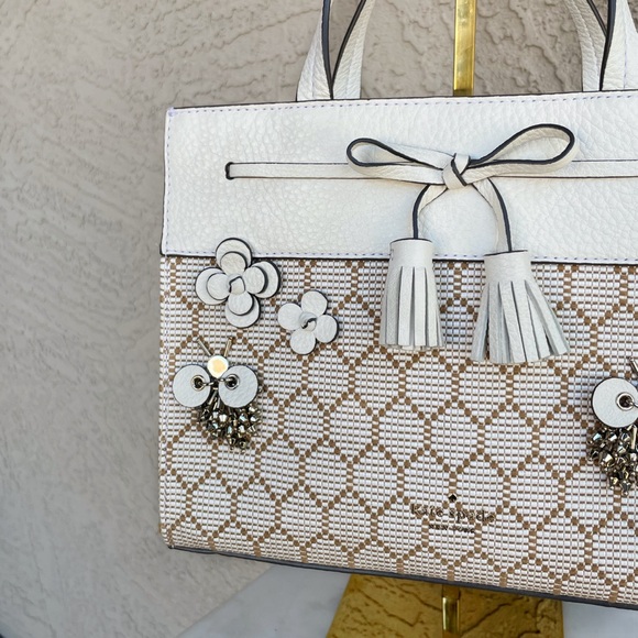 KATE SPADE White & Cream Honeycomb Beaded Bee Leather Crossbody Satchel Bag - Picture 3 of 13